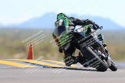 media/Oct-09-2022-SoCal Trackdays (Sun) [[95640aeeb6]]/Turn 9 Backside (120pm)/